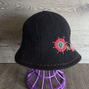 Black Wool Bucket Hat with Embroidered Floral Design